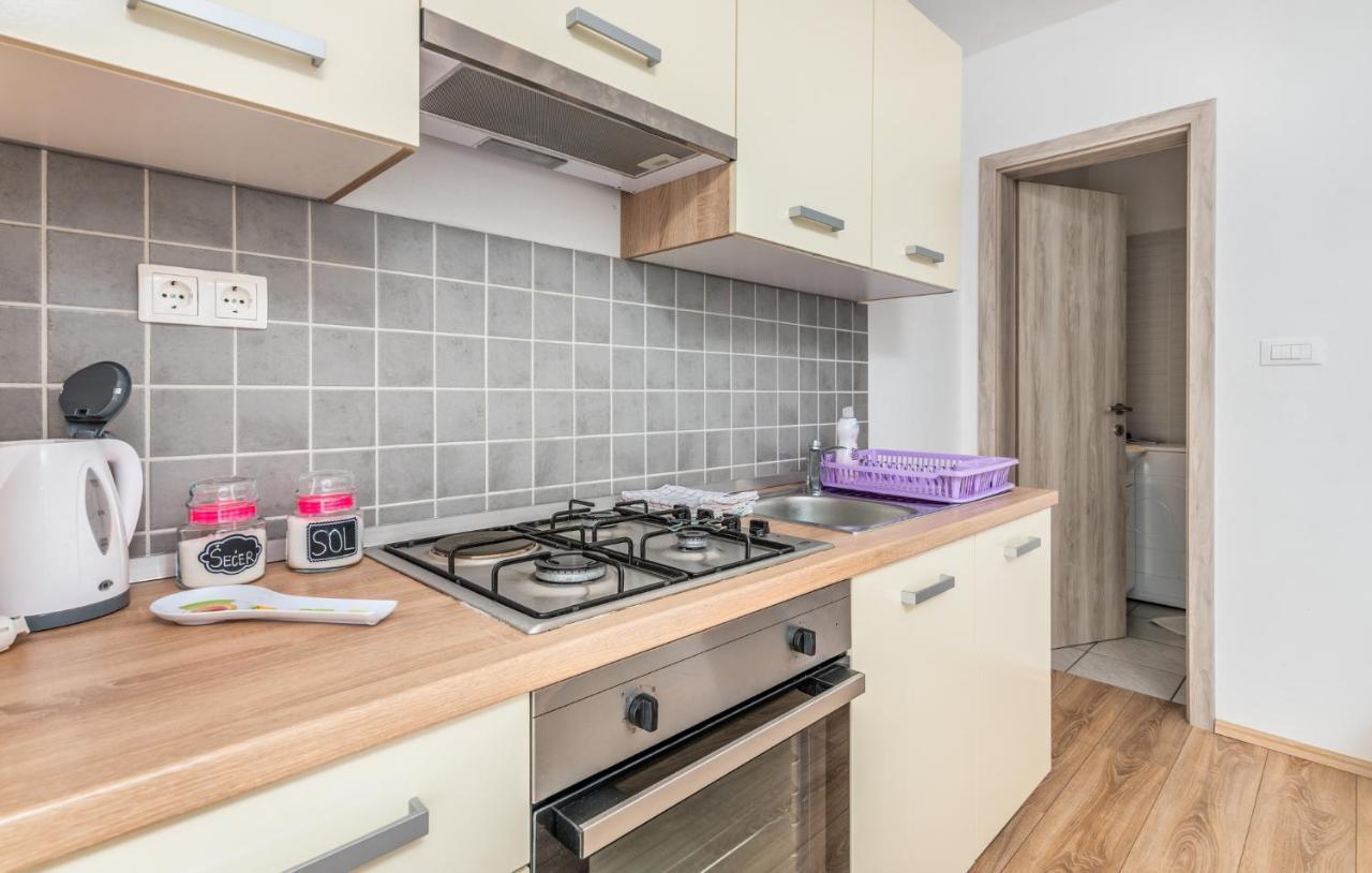 Apartments Miokovic Soline  Zewnętrze zdjęcie